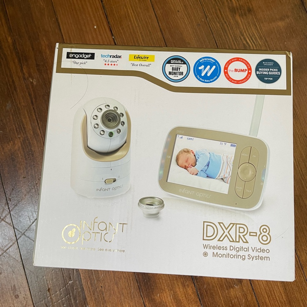 Infant optics baby monitor